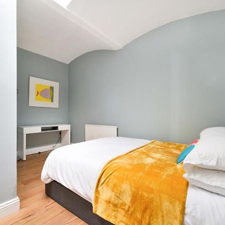 런던 Cozy Hideaway In South Ken! 아파트 외부 사진